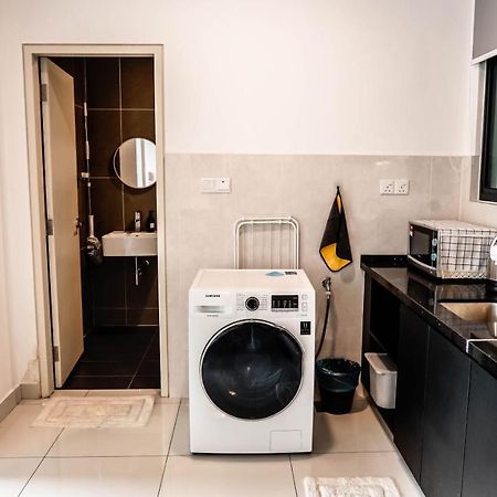 Greenfield Residence Bandar Sunway By Airhost Petaling Dzsaja Kültér fotó